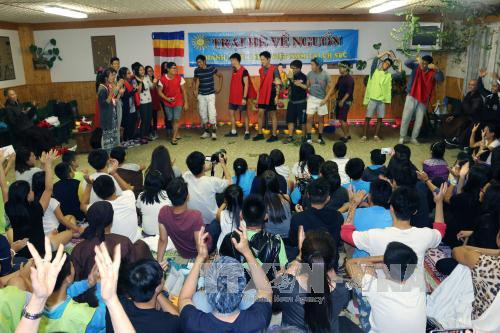 捷克越裔青少年“寻根之旅”夏令营开营 ảnh 1 捷克越裔青少年“寻根之旅”夏令营开营 ảnh 1