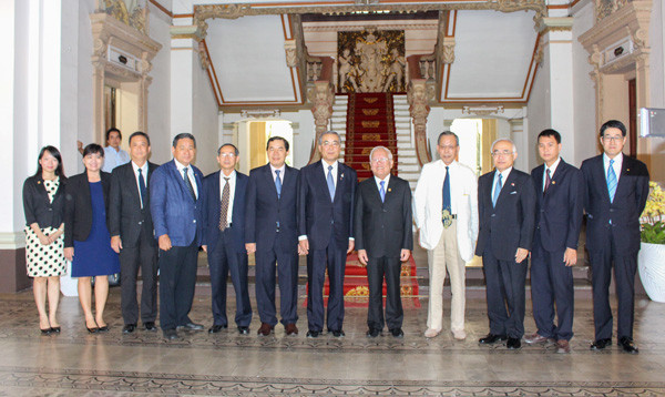 胡志明市与日本长崎市加强合作 ảnh 1