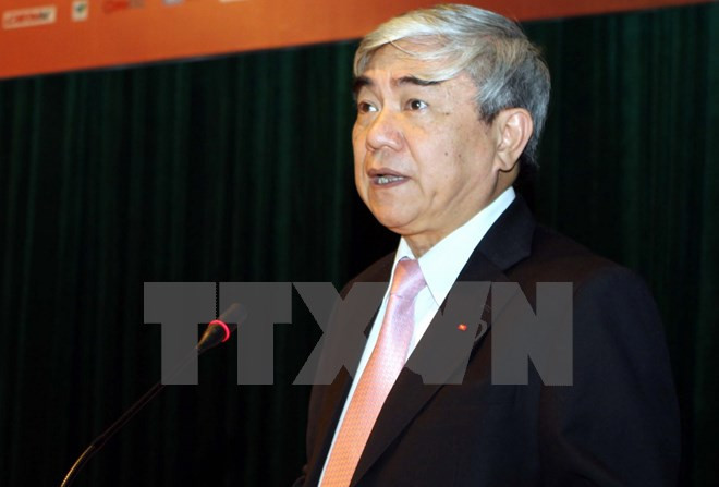 越南科技部长阮军:引进旧机械设备是“搬起石头砸自己的脚” ảnh 1 越南科技部长阮军:引进旧机械设备是“搬起石头砸自己的脚” ảnh 1