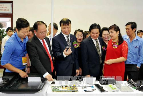 2015年越南国际辅助工业展在胡志明市开展 ảnh 3 2015年越南国际辅助工业展在胡志明市开展 ảnh 3