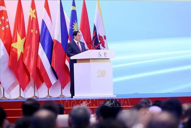 越南政府总理范明政:希望越南成为东盟与中国货物中转站 ảnh 2 越南政府总理范明政:希望越南成为东盟与中国货物中转站 ảnh 2
