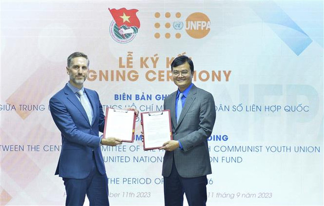 促进越南胡志明共青团中央与联合国人口基金驻越南代表处的合作 ảnh 2 促进越南胡志明共青团中央与联合国人口基金驻越南代表处的合作 ảnh 2