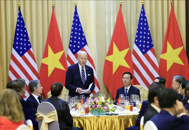 越南国家主席武文赏举行盛大国宴 款待美国总统拜登 ảnh 3 越南国家主席武文赏举行盛大国宴 款待美国总统拜登 ảnh 3