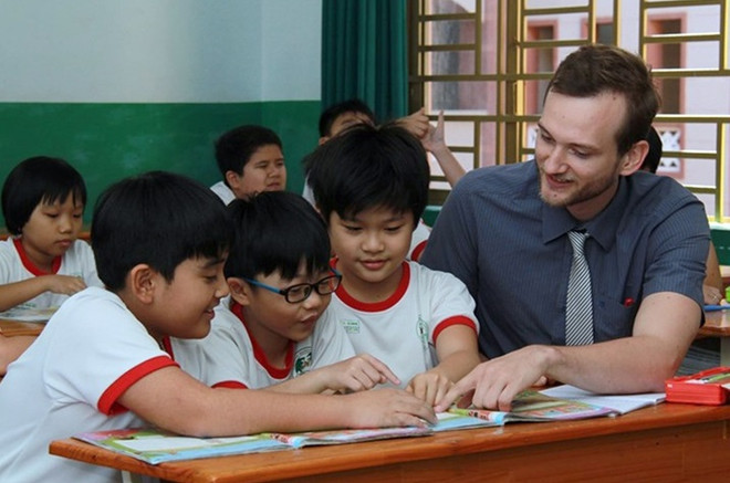 越南政府修改聘用外籍劳工规定 ảnh 1 越南政府修改聘用外籍劳工规定 ảnh 1