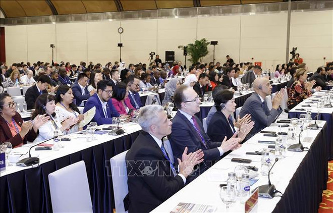 第九届全球青年议员大会落下帷幕 ảnh 2 第九届全球青年议员大会落下帷幕 ảnh 2