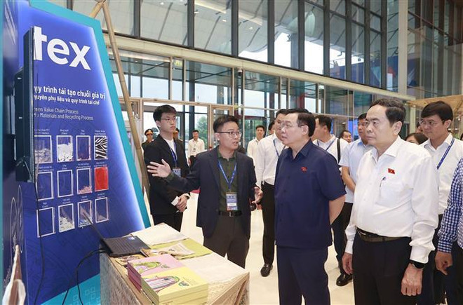 越南国会主席王廷惠出席第九届全球青年议员大会彩排活动 ảnh 2