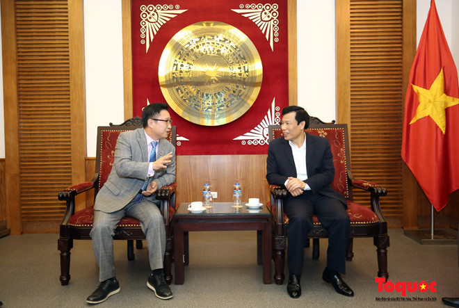 李太祖皇帝的第31代传人担任越南旅游形象大使 ảnh 1 李太祖皇帝的第31代传人担任越南旅游形象大使 ảnh 1