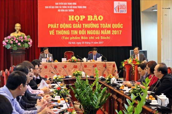 2017年全国对外新闻奖：每一位作者就是向世界传播“越南美”的使者 ảnh 1