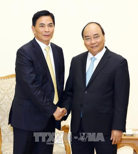 越南政府总理阮春福会见中国香港企业领导 ảnh 1