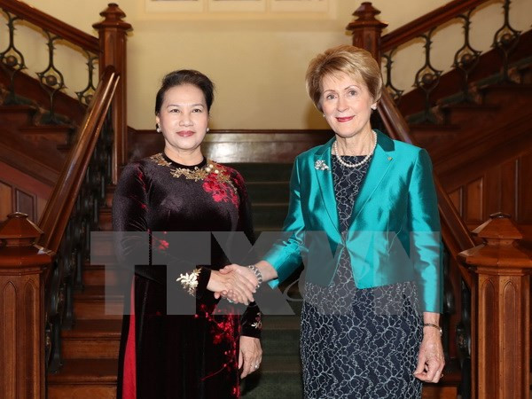 越南国会主席阮氏金银会见西澳大利亚州州长 ảnh 1