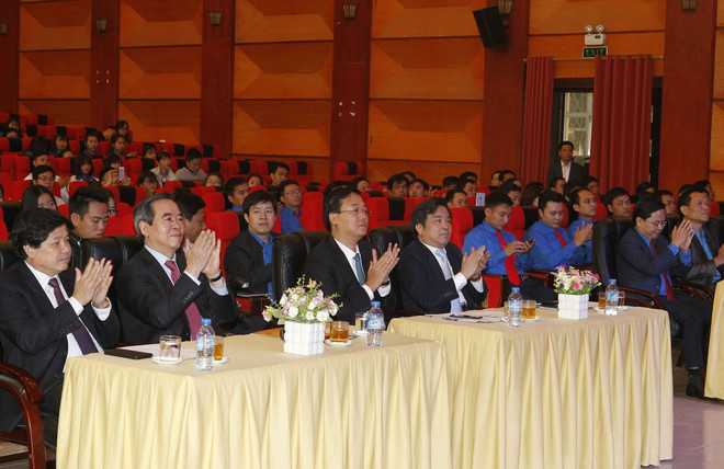 86名农村青年荣获2017年第十二届梁定果奖 ảnh 3 86名农村青年荣获2017年第十二届梁定果奖 ảnh 3