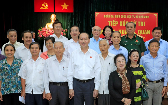 陈大光接待胡志明市选民：反腐工作要持之以恒的坚持下去 ảnh 1