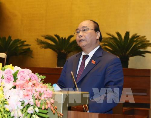 越南第十四届国会第六次会议:越南经济社会释放积极信号 ảnh 1 越南第十四届国会第六次会议:越南经济社会释放积极信号 ảnh 1