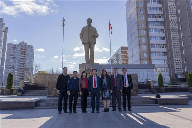 俄罗斯乌里扬诺夫斯克州希望与越南加强合作 ảnh 1 俄罗斯乌里扬诺夫斯克州希望与越南加强合作 ảnh 1