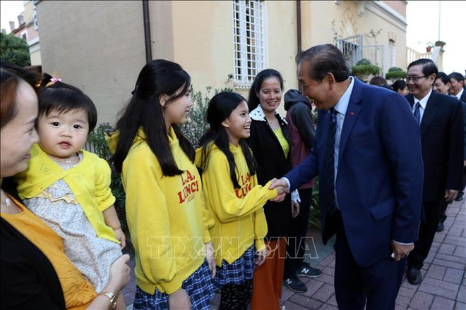 越南政府常务副总理张和平访问梵蒂冈 ảnh 3  越南政府常务副总理张和平访问梵蒂冈 ảnh 3