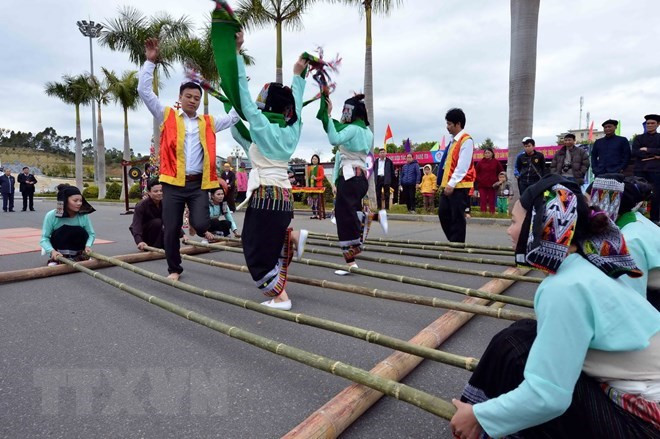 山罗旅游文化周亮相首都河内 ảnh 1 山罗旅游文化周亮相首都河内 ảnh 1