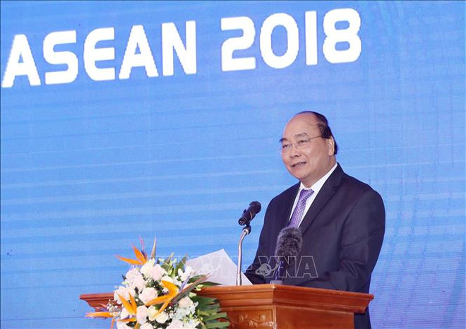 阮春福总理：有效开展WEF ASEAN 2018的成果 服务于国家发展事业 ảnh 2