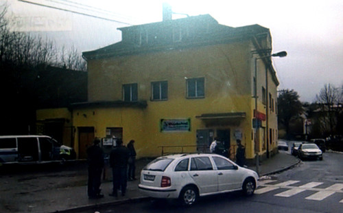 杀害越裔妇女捷克凶犯获刑18年 ảnh 1 杀害越裔妇女捷克凶犯获刑18年 ảnh 1