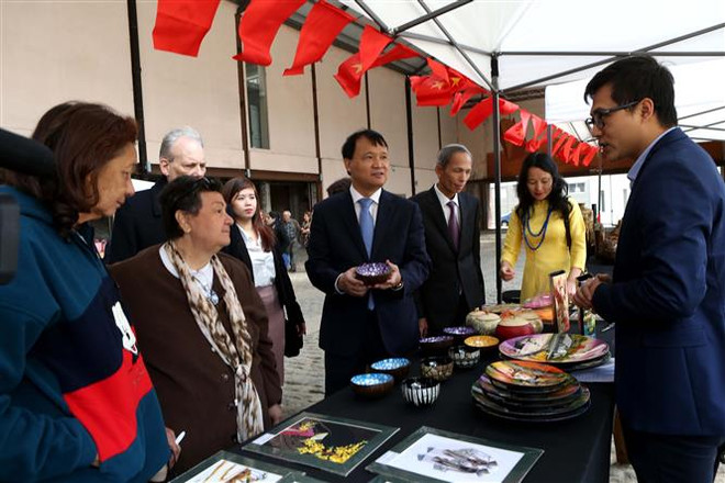 乌拉圭高度评价同越南的友好合作关系 ảnh 2 乌拉圭高度评价同越南的友好合作关系 ảnh 2