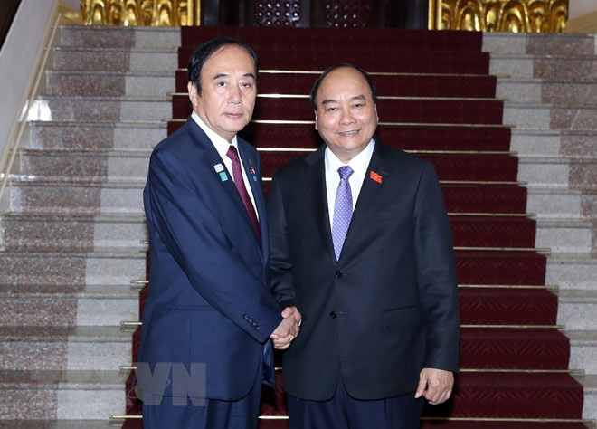越南政府总理阮春福会见日本琦玉县知事上田清司 ảnh 1 越南政府总理阮春福会见日本琦玉县知事上田清司 ảnh 1