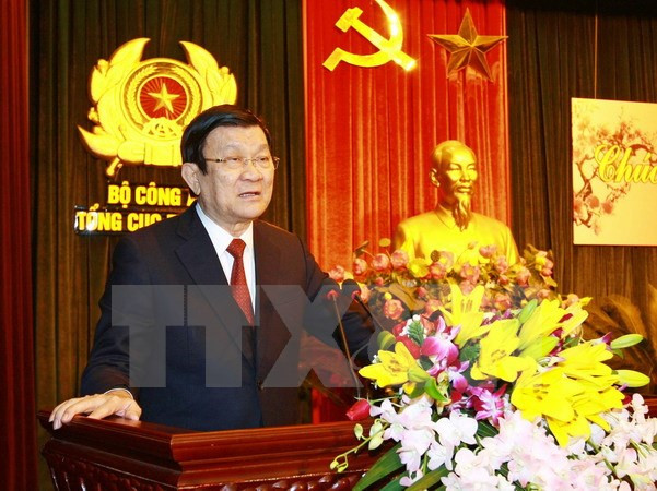 张晋创主席向中央企业党委，国外事务管理机关党委和公安部五号总局拜年 ảnh 1