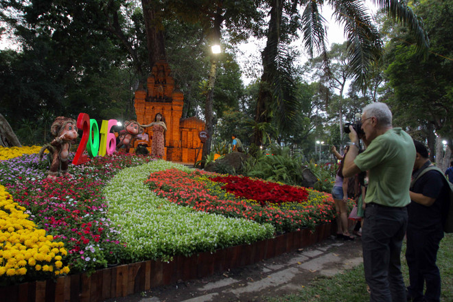 2016年胡志明市迎春花卉节拉开序幕 ảnh 1 2016年胡志明市迎春花卉节拉开序幕 ảnh 1