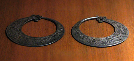 越南山罗省蒙族妇女的独特耳环 ảnh 1 越南山罗省蒙族妇女的独特耳环 ảnh 1