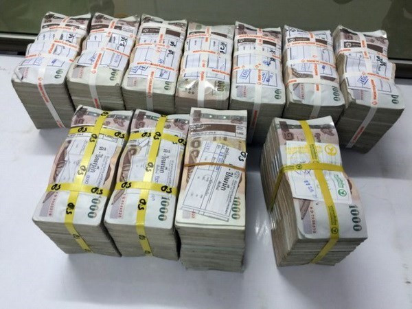 泰国批准2024 财年预算超过 1000 亿美元 ảnh 1