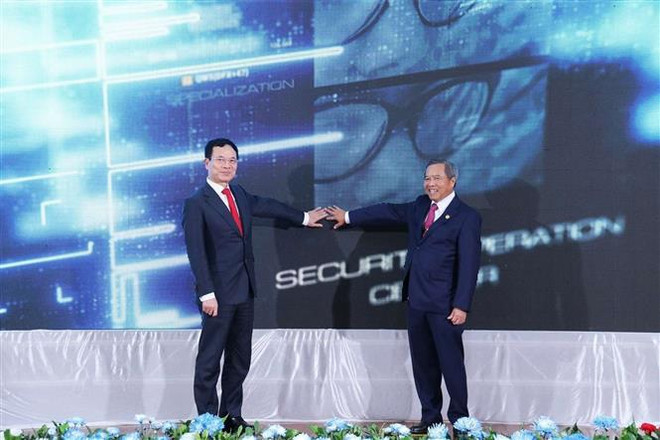 越南向老挝移交2个网络系统 助力老挝加快数字化转型进程 ảnh 1 越南向老挝移交2个网络系统 助力老挝加快数字化转型进程 ảnh 1