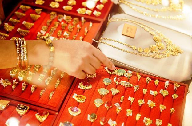 10月22日越南国内黄金价格大幅下降 ảnh 1