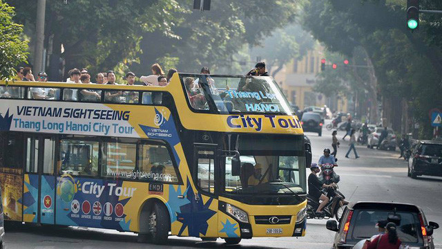 胡志明市即将启动双层敞篷观光巴士城市巡游 ảnh 1