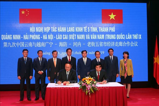 越中两国五省市深化经济合作 ảnh 1 越中两国五省市深化经济合作 ảnh 1