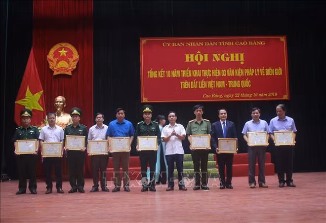 越中陆地边界三项法律文件落实10周年总结会议在高平省举行 ảnh 1