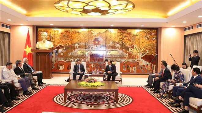 河内进一步加强与日本福冈县的合作关系 ảnh 2 河内进一步加强与日本福冈县的合作关系 ảnh 2