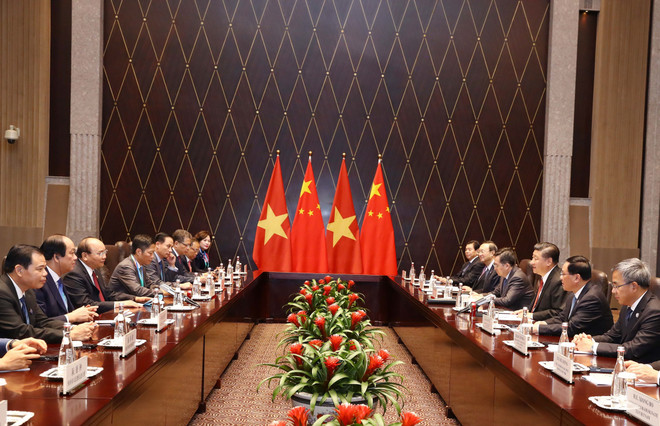 越南政府总理阮春福会见中共中央总书记、中国国家主席习近平 ảnh 2 越南政府总理阮春福会见中共中央总书记、中国国家主席习近平 ảnh 2