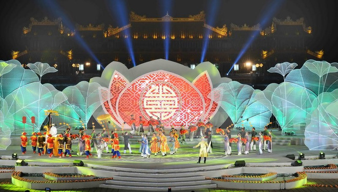 2016年顺化文化节精彩落幕 ảnh 2