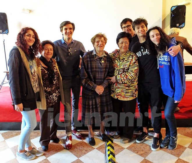 意越“妇女在战争与和平中的作用”交流会在意大利举行 ảnh 1 意越“妇女在战争与和平中的作用”交流会在意大利举行 ảnh 1