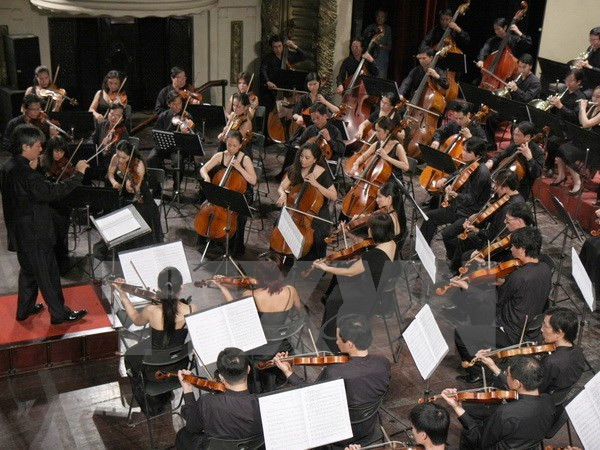 俄罗斯库班地区哈萨克合唱队在越南演出 ảnh 1 俄罗斯库班地区哈萨克合唱队在越南演出 ảnh 1