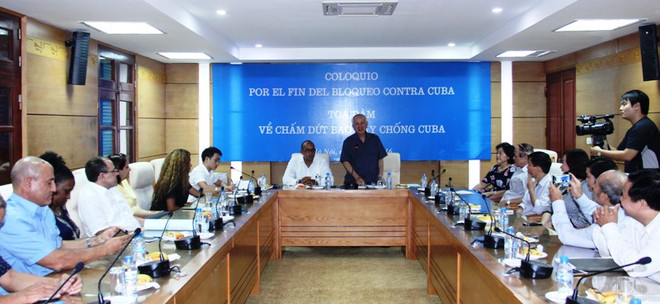 加强团结支持古巴人民 ảnh 1 加强团结支持古巴人民 ảnh 1