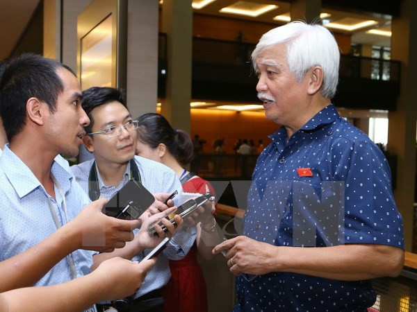 越南第十四届国会第二次会议:反腐不设禁区 ảnh 1 越南第十四届国会第二次会议:反腐不设禁区 ảnh 1