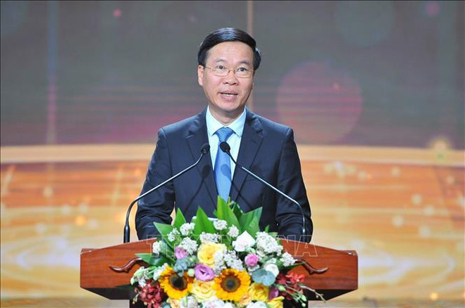 越共中央书记处常务书记武文赏:为越南青年人才发展插上飞腾的翅膀 ảnh 2 越共中央书记处常务书记武文赏:为越南青年人才发展插上飞腾的翅膀 ảnh 2