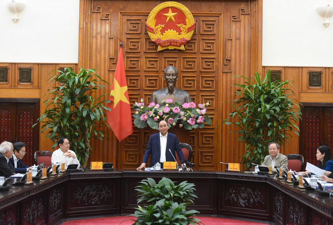 越南政府总理阮春福主持政府历史编撰会议 ảnh 1 越南政府总理阮春福主持政府历史编撰会议 ảnh 1
