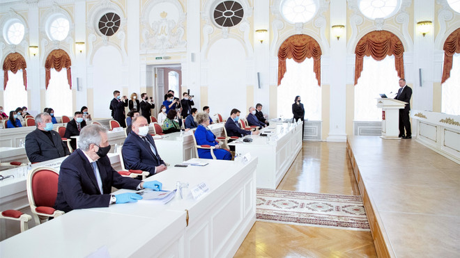 《越俄关系70周年的光辉历程》一书在俄罗斯圣彼得堡亮相 ảnh 2