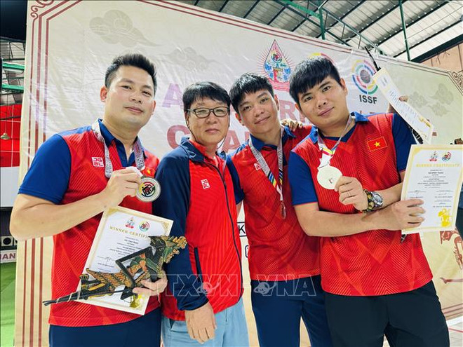 2024年亚洲射击锦标赛:越南再夺1枚银牌 ảnh 1 2024年亚洲射击锦标赛:越南再夺1枚银牌 ảnh 1