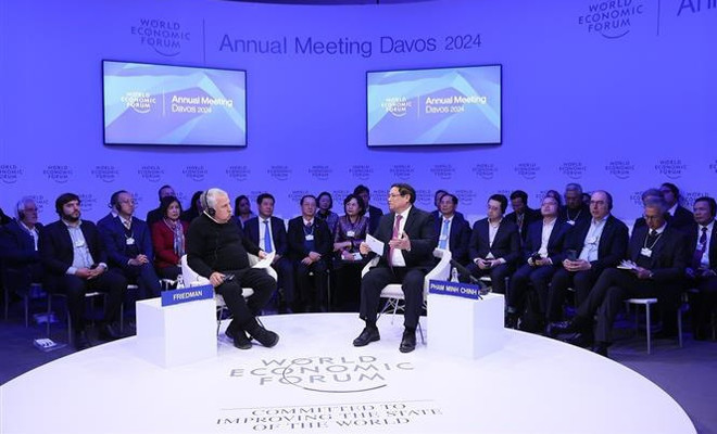 政府总理范明政出席“越南:全球愿景定向”政策对话并发表讲话 ảnh 1 政府总理范明政出席“越南:全球愿景定向”政策对话并发表讲话 ảnh 1