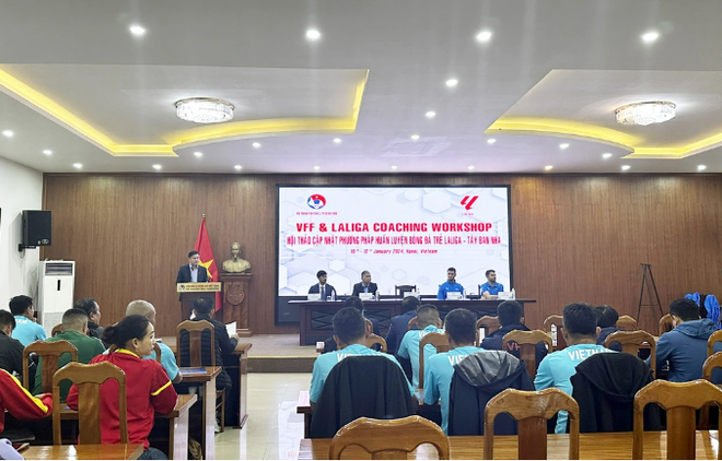 为越南足球与世界足坛接轨创造机会 ảnh 1