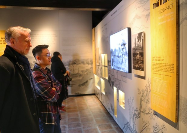 弘扬越南第一所国学大学的传统教育文化 ảnh 1