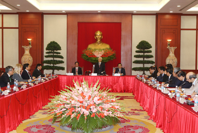 阮富仲总书记会见第五次越南学国际学术研讨会与会代表 ảnh 1 阮富仲总书记会见第五次越南学国际学术研讨会与会代表 ảnh 1