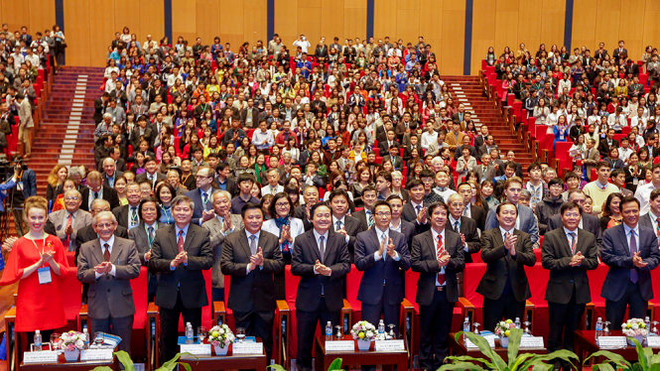 逐步把越南建设成为越南学研究的中心 ảnh 1 逐步把越南建设成为越南学研究的中心 ảnh 1