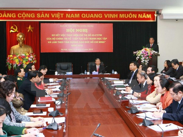 让胡志明思想、道德和作风成为社会生活坚实的精神基础 ảnh 1 让胡志明思想、道德和作风成为社会生活坚实的精神基础 ảnh 1